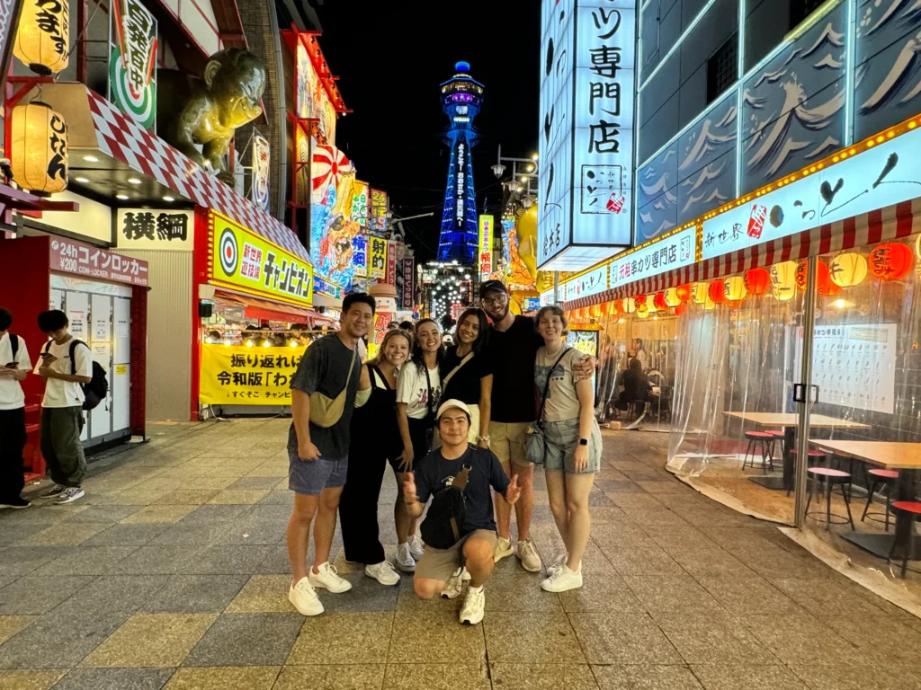 Group Walking tour in Osaka Shinsekai